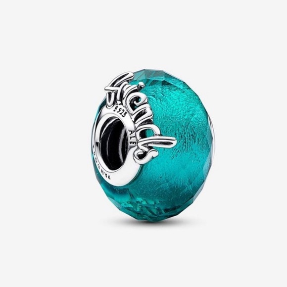 ANNUAL GIFT-AWAY OFFER: PANDORA Faceted Murano Glass Friendship Charm w/box - Picture 3 of 12